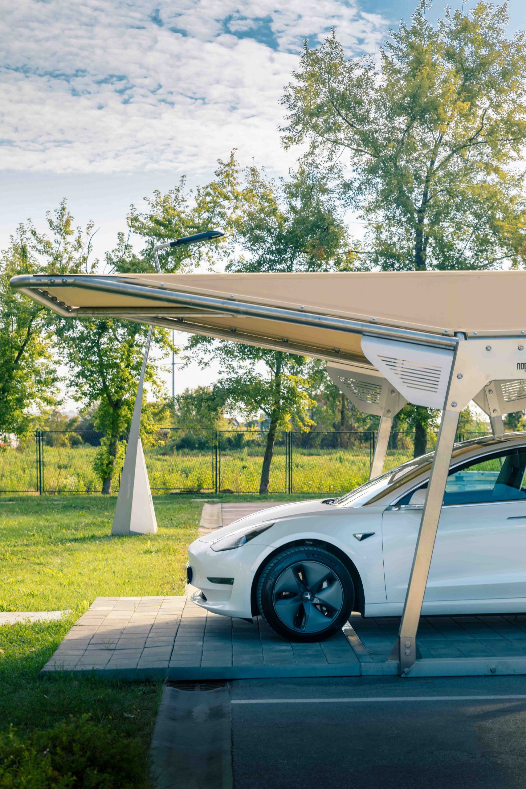 carport-spyder-by-adriateh